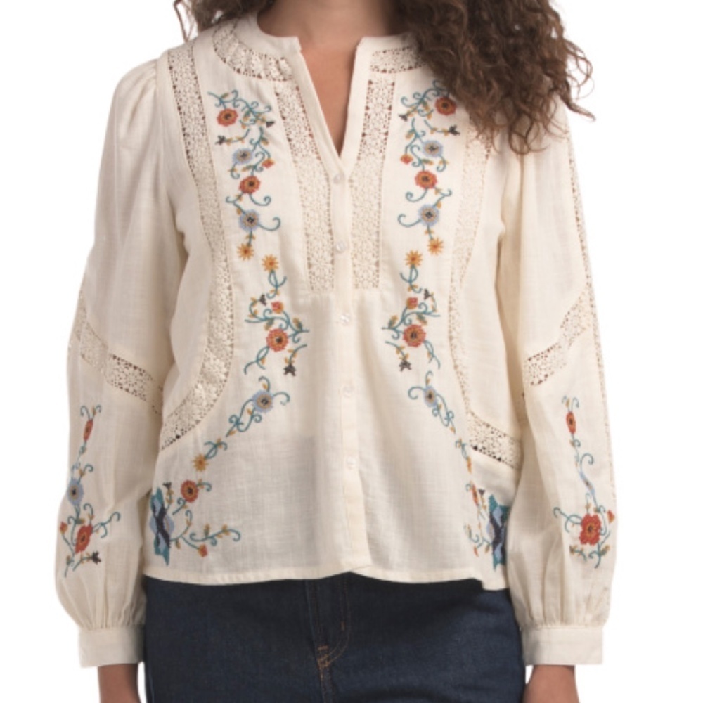 NWT Embroidered Long Sleeve Blouse Size US XL